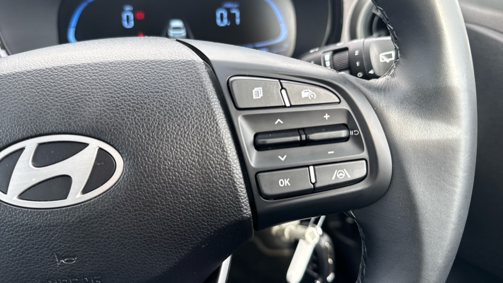 Hyundai i10 1.0 [63] Advance 5dr [Nav] Petrol Hatchback - Image 36