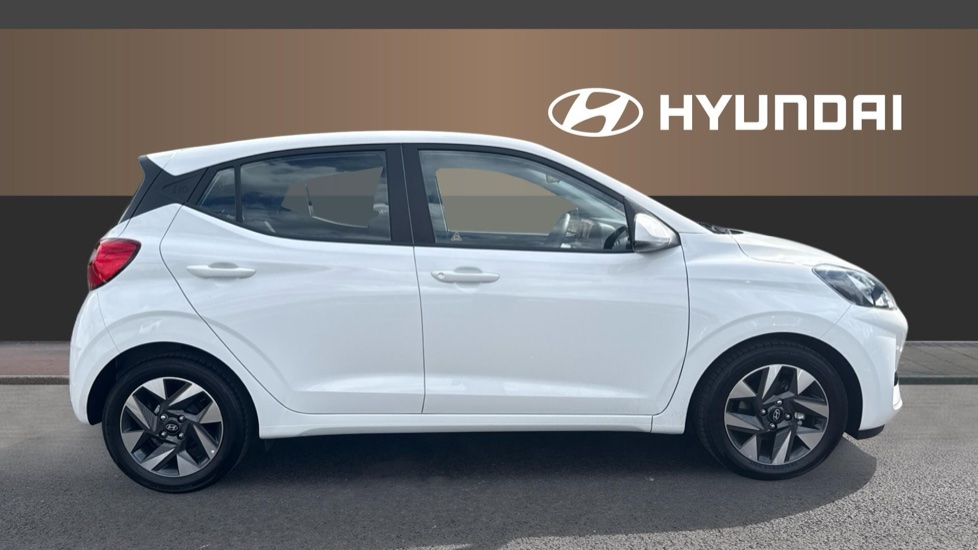 Hyundai i10 1.0 [63] Advance 5dr Auto [Nav] Petrol Hatchback - Image 5