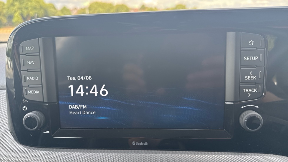 Hyundai i10 1.0 [63] Advance 5dr Auto [Nav] Petrol Hatchback - Image 12