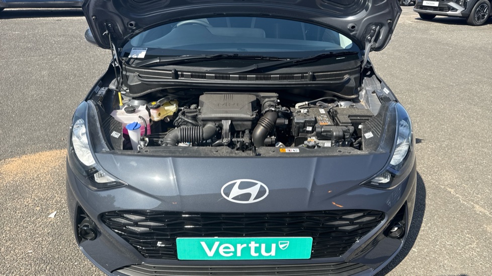 Hyundai i10 1.0 [63] Advance 5dr Auto [Nav] Petrol Hatchback - Image 8