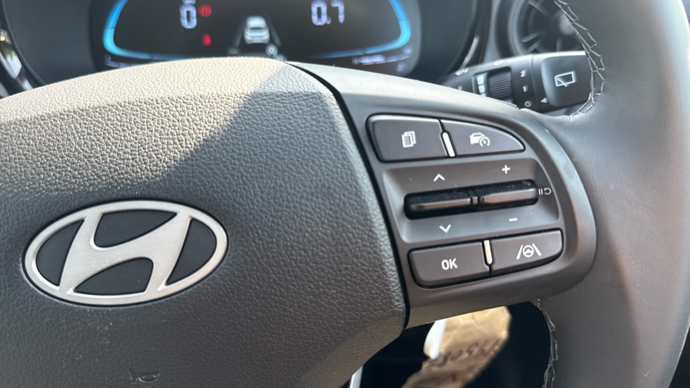 Hyundai i10 1.0 [63] Advance 5dr Auto [Nav] Petrol Hatchback - Image 28