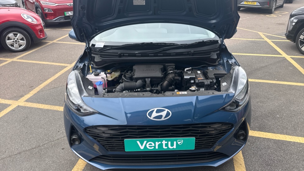 Hyundai i10 1.0 [63] Advance 5dr Auto [Nav] Petrol Hatchback - Image 8