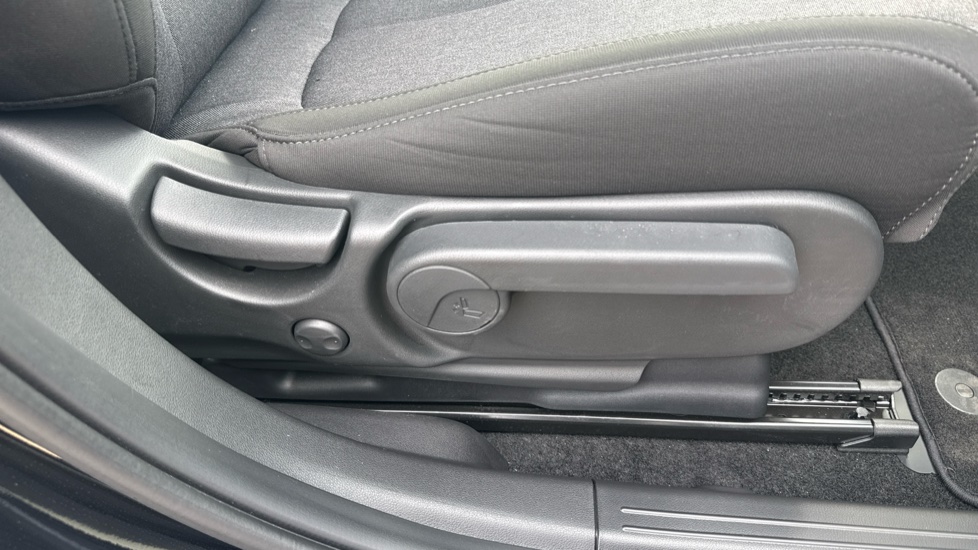 Hyundai IONIQ 5 125kW Advance 63 kWh 5dr Auto Electric Hatchback - Image 36