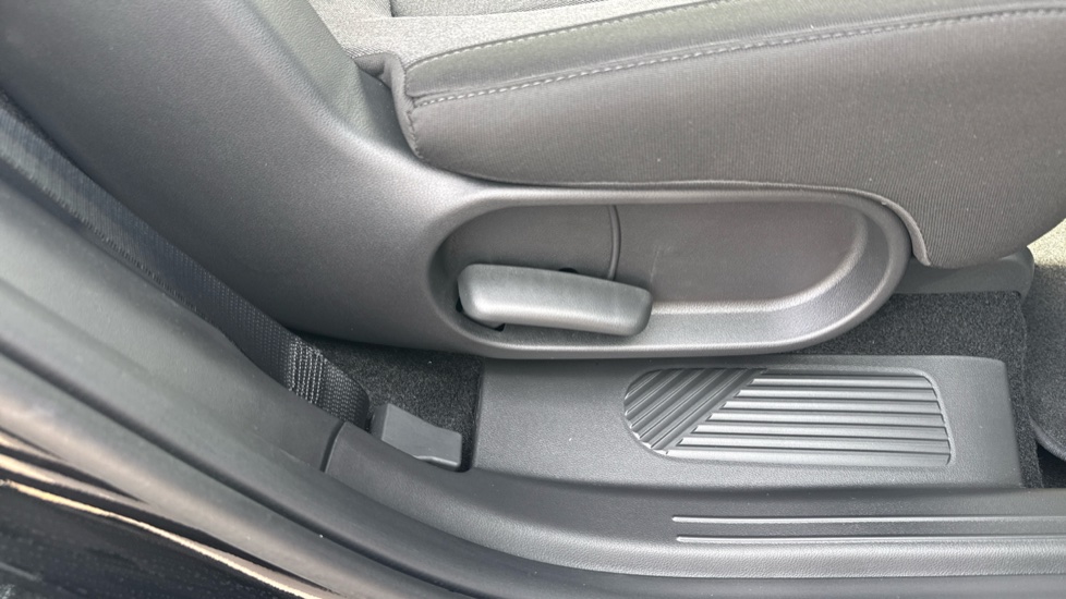 Hyundai IONIQ 5 125kW Advance 63 kWh 5dr Auto Electric Hatchback - Image 39