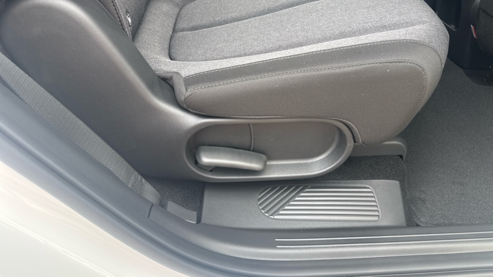 Hyundai IONIQ 5 125kW Advance 63 kWh 5dr Auto Electric Hatchback - Image 40