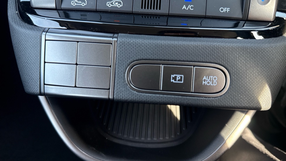 Hyundai INSTER 85kW 01 49kWh 5dr Auto Electric Hatchback - Image 31