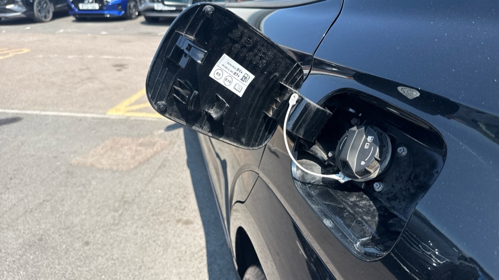 Hyundai KONA 1.0 TGDi 48V MHEV N Line 5dr Petrol Hatchback - Image 42