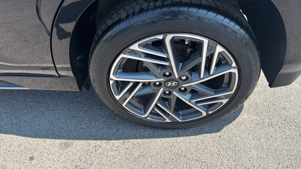 Hyundai KONA 1.0 TGDi 48V MHEV N Line 5dr Petrol Hatchback - Image 43