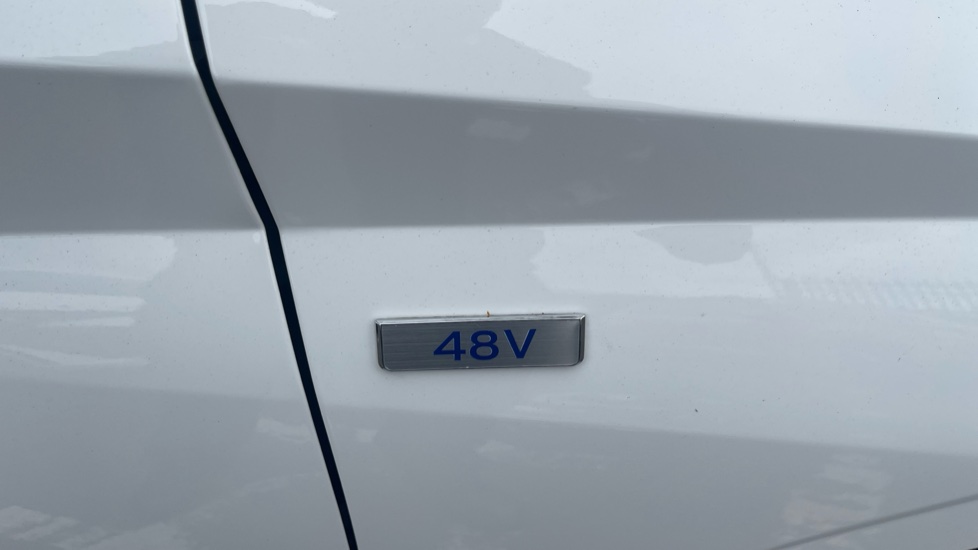 Hyundai i20 1.0T GDi 48V MHD Premium 5dr Petrol Hatchback - Image 21