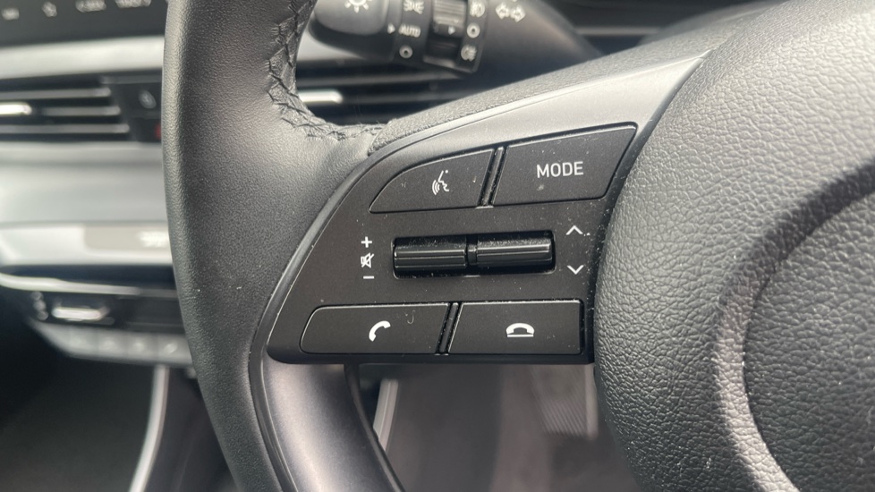 Hyundai i20 1.0T GDi 48V MHD Premium 5dr Petrol Hatchback - Image 33