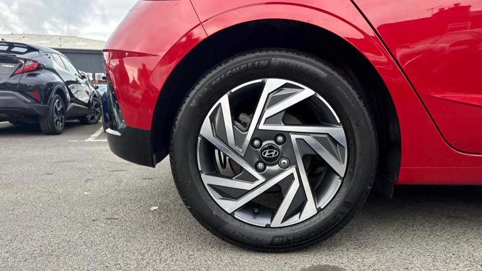 Hyundai i20 1.0T GDi Advance 5dr DCT Petrol Hatchback - Image 7