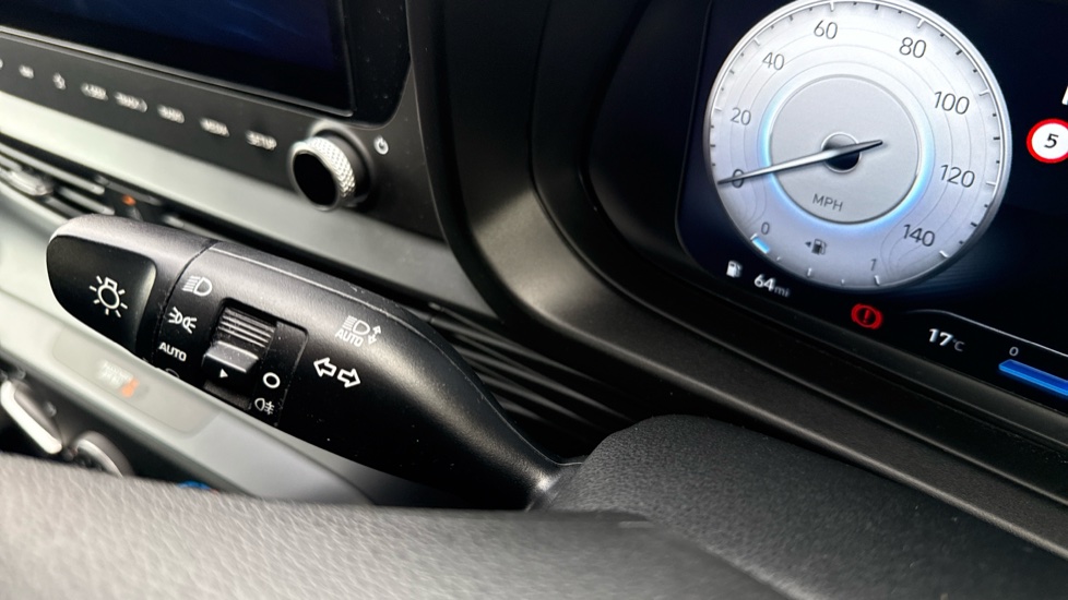 Hyundai i20 1.0T GDi Advance 5dr DCT Petrol Hatchback - Image 36