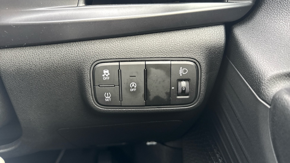 Hyundai i20 1.0T GDi Advance 5dr DCT Petrol Hatchback - Image 38