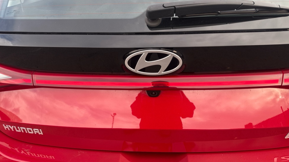 Hyundai i20 1.0T GDi Advance 5dr DCT Petrol Hatchback - Image 40