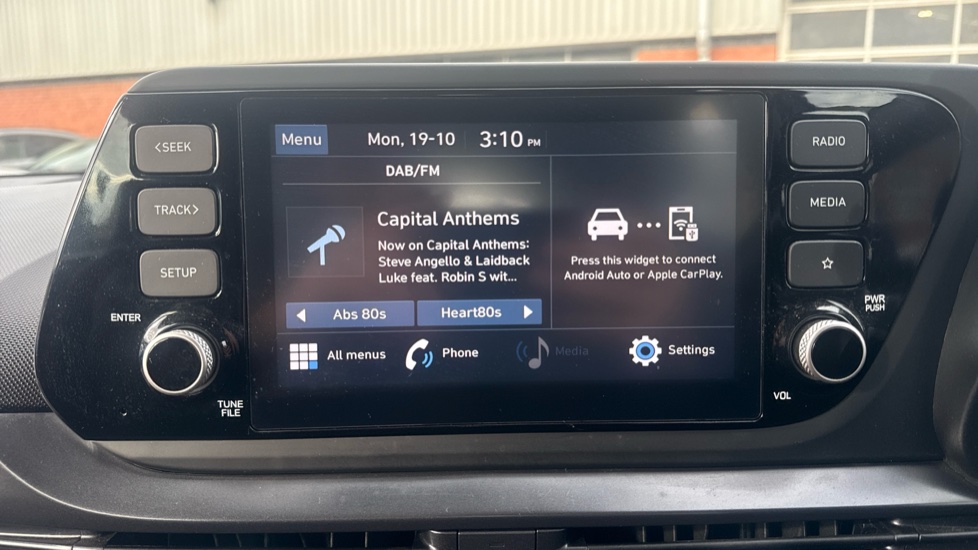Hyundai BAYON 1.0 TGDi 48V MHEV SE Connect 5dr Petrol Hatchback - Image 12