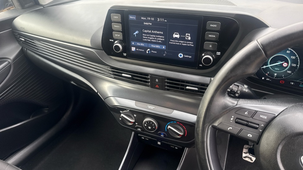 Hyundai BAYON 1.0 TGDi 48V MHEV SE Connect 5dr Petrol Hatchback - Image 14