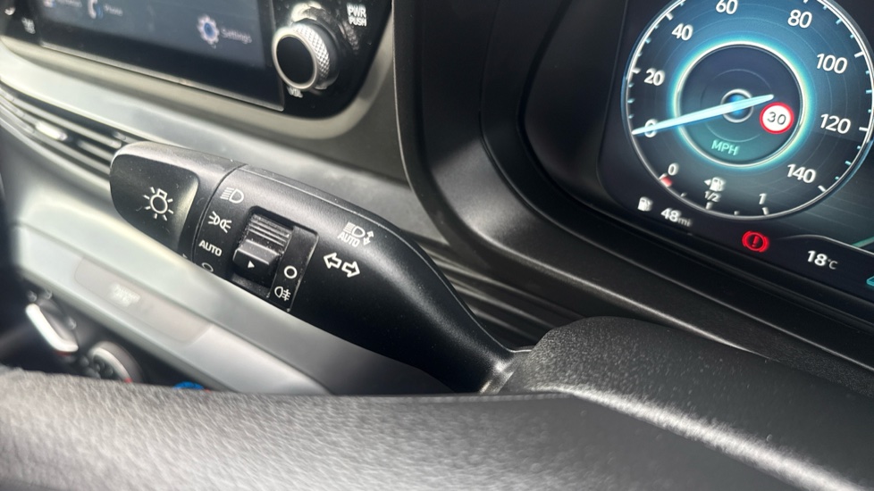 Hyundai BAYON 1.0 TGDi 48V MHEV SE Connect 5dr Petrol Hatchback - Image 36