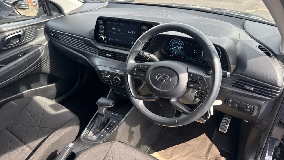 Hyundai BAYON 1.0 TGDi 48V MHEV SE Connect 5dr DCT Petrol Hatchback - Image 11