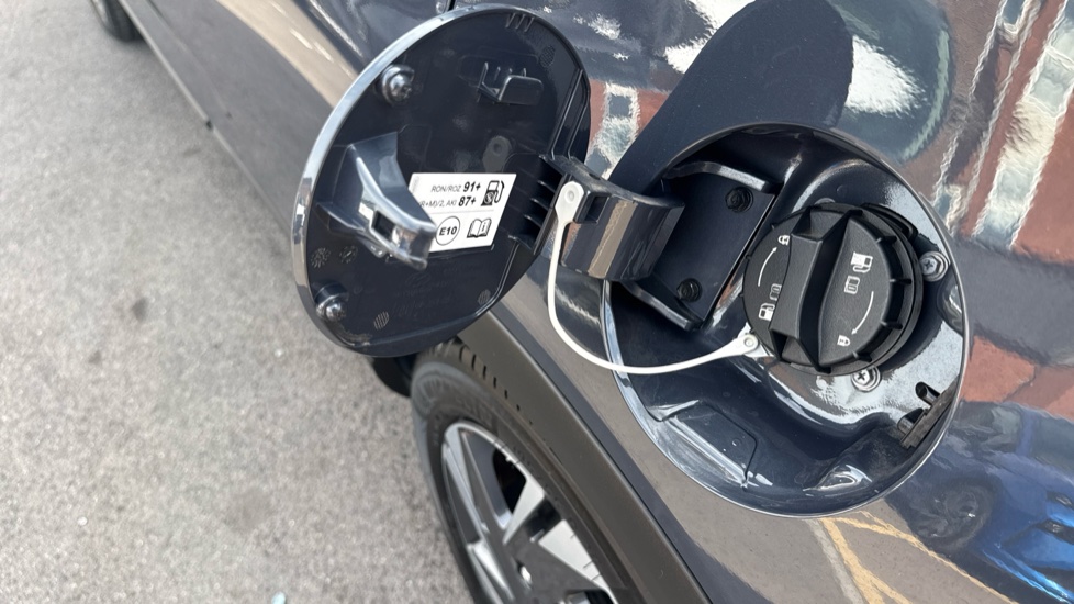Hyundai BAYON 1.0 TGDi 48V MHEV SE Connect 5dr DCT Petrol Hatchback - Image 41
