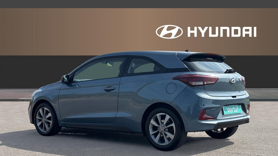 Hyundai i20 1.2 Blue Drive SE 3dr Petrol Hatchback - Image 2