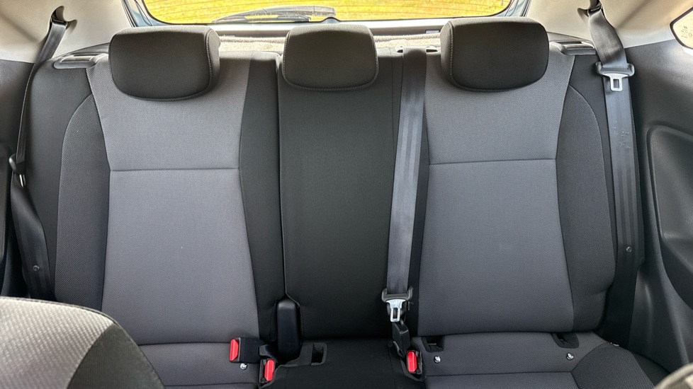 Hyundai i20 1.2 Blue Drive SE 3dr Petrol Hatchback - Image 15