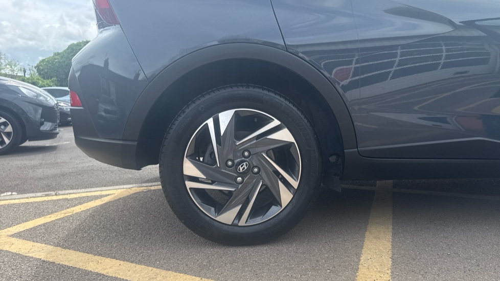 Hyundai BAYON 1.0 TGDi 48V MHEV SE Connect 5dr DCT Petrol Hatchback - Image 7