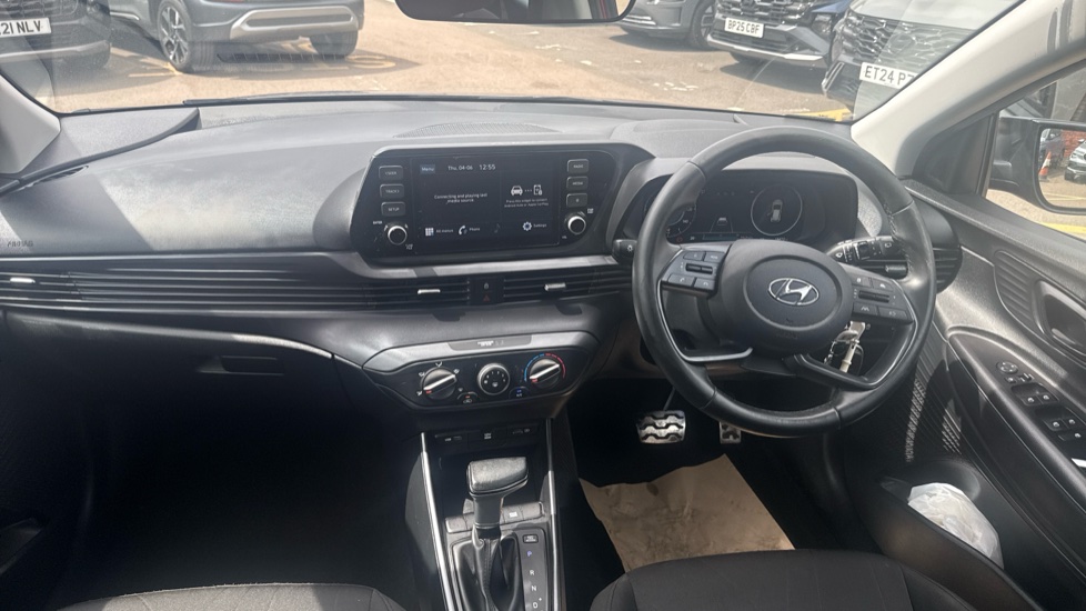 Hyundai BAYON 1.0 TGDi 48V MHEV SE Connect 5dr DCT Petrol Hatchback - Image 10