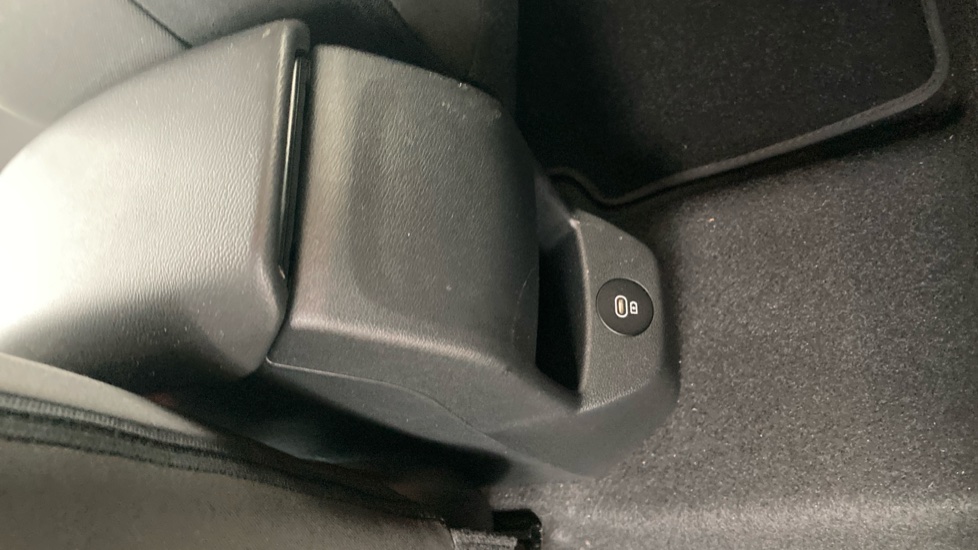 Hyundai BAYON 1.0 TGDi [90] Tech Line 5dr DCT Petrol Hatchback - Image 45