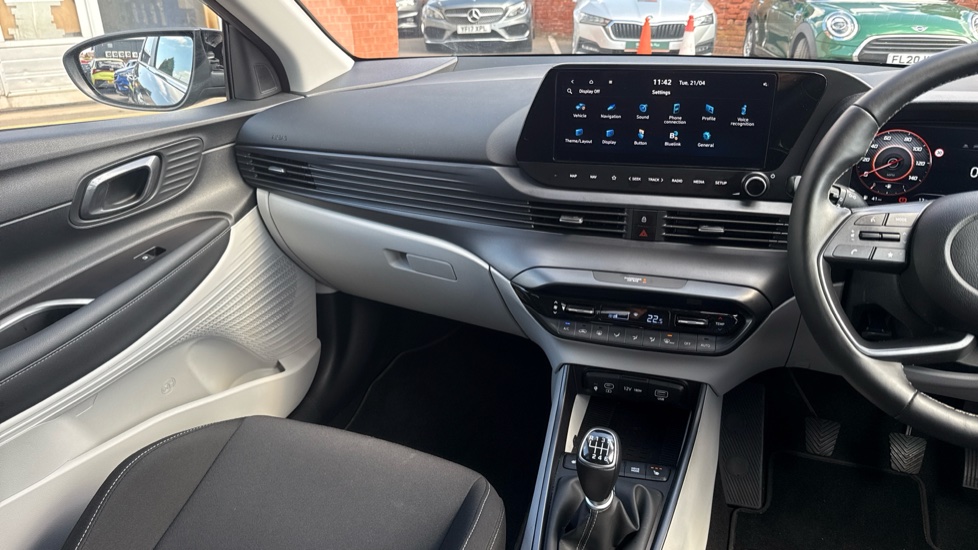 Hyundai i20 1.0T GDi 90 Tech Line 5dr Petrol Hatchback - Image 14