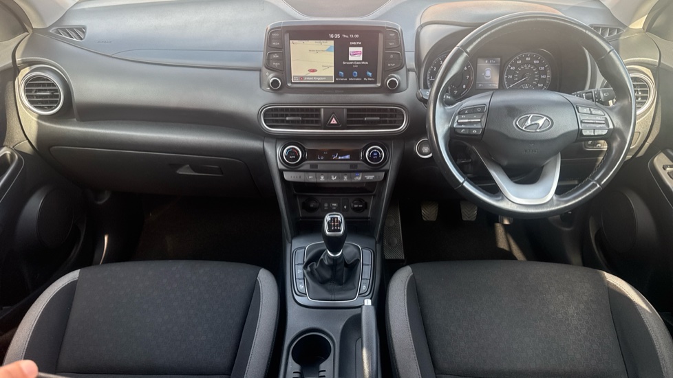 Hyundai KONA 1.0T GDi Blue Drive Premium 5dr Petrol Hatchback - Image 10