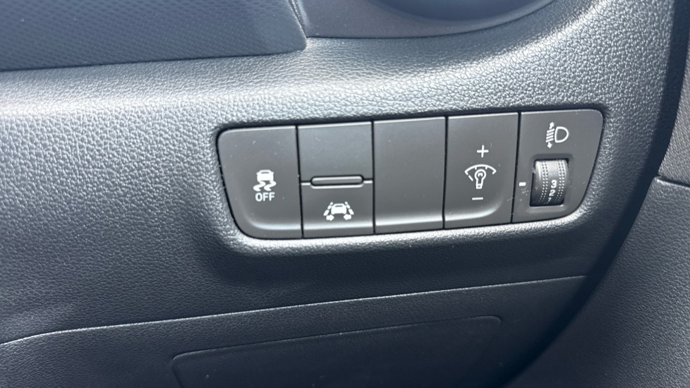 Hyundai KONA 1.0T GDi Blue Drive Premium 5dr Petrol Hatchback - Image 40