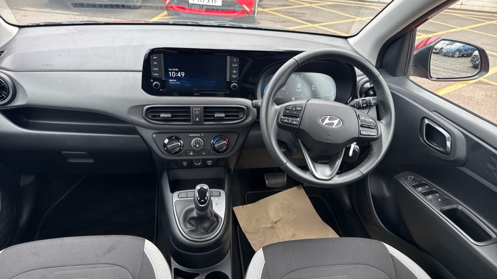 Hyundai i10 1.0 [63] Advance 5dr Auto [Nav] Petrol Hatchback - Image 10