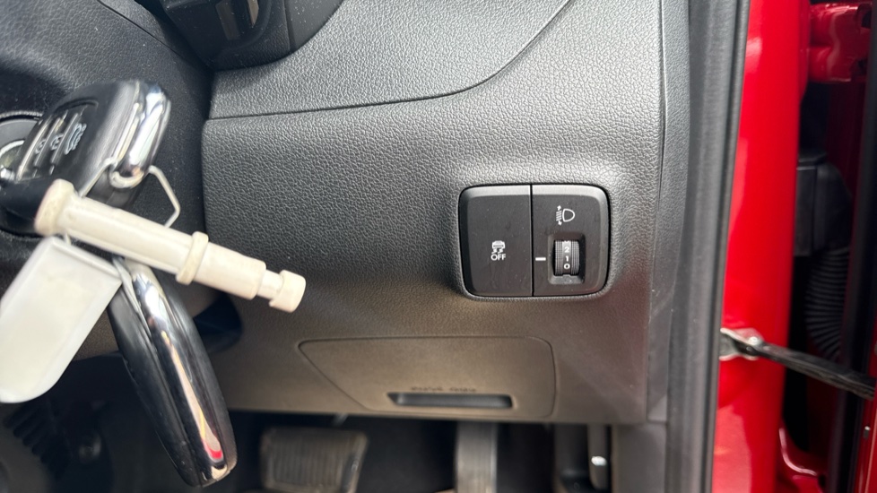 Hyundai i10 1.0 [63] Advance 5dr Auto [Nav] Petrol Hatchback - Image 35