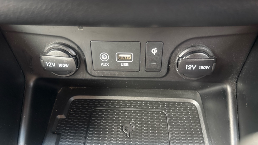 Hyundai TUCSON 1.6 TGDi 177 Premium SE 5dr 2WD DCT Petrol Estate - Image 26