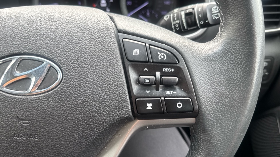 Hyundai TUCSON 1.6 TGDi 177 Premium SE 5dr 2WD DCT Petrol Estate - Image 31