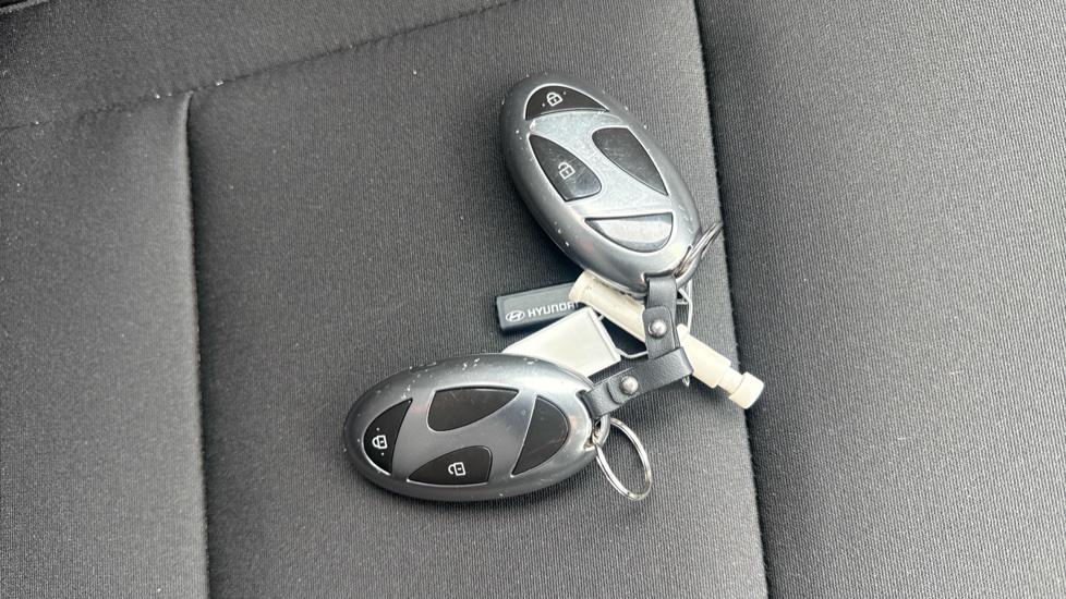 Hyundai KONA 1.0T N Line 5dr DCT Petrol Hatchback - Image 20