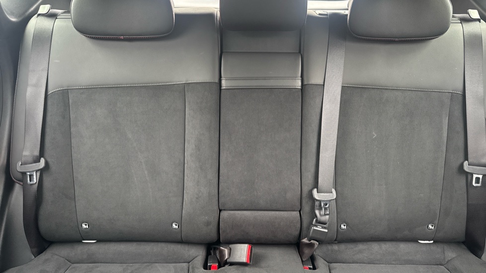 Hyundai KONA 1.6 GDi Hybrid N Line S 5dr DCT Hybrid Hatchback - Image 15
