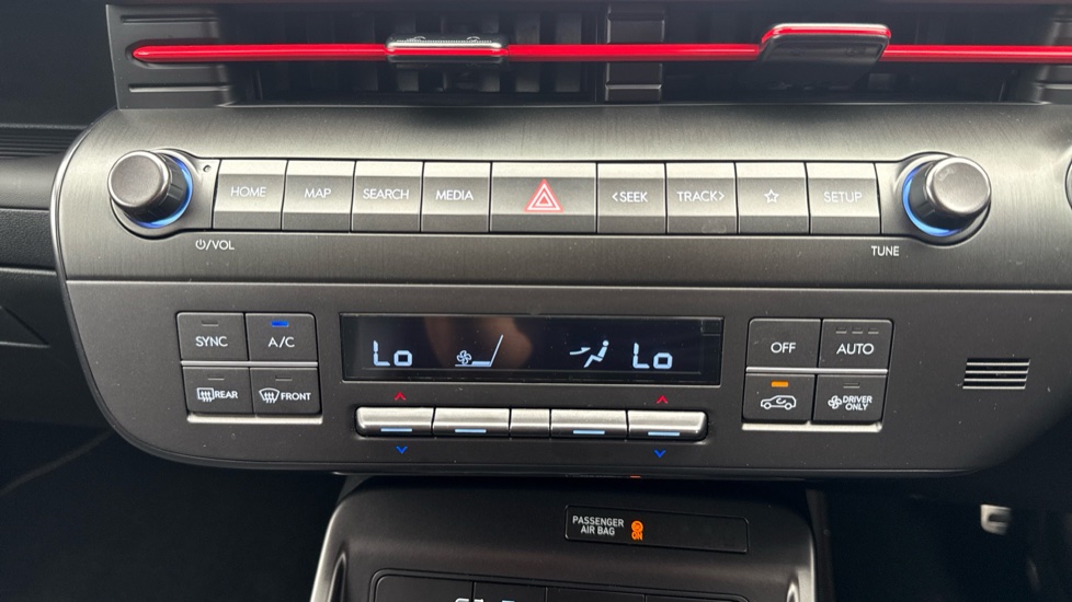 Hyundai KONA 1.6 GDi Hybrid N Line S 5dr DCT Hybrid Hatchback - Image 27