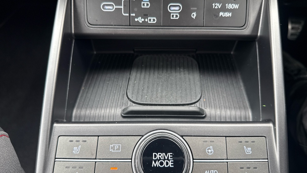 Hyundai KONA 1.6 GDi Hybrid N Line S 5dr DCT Hybrid Hatchback - Image 31