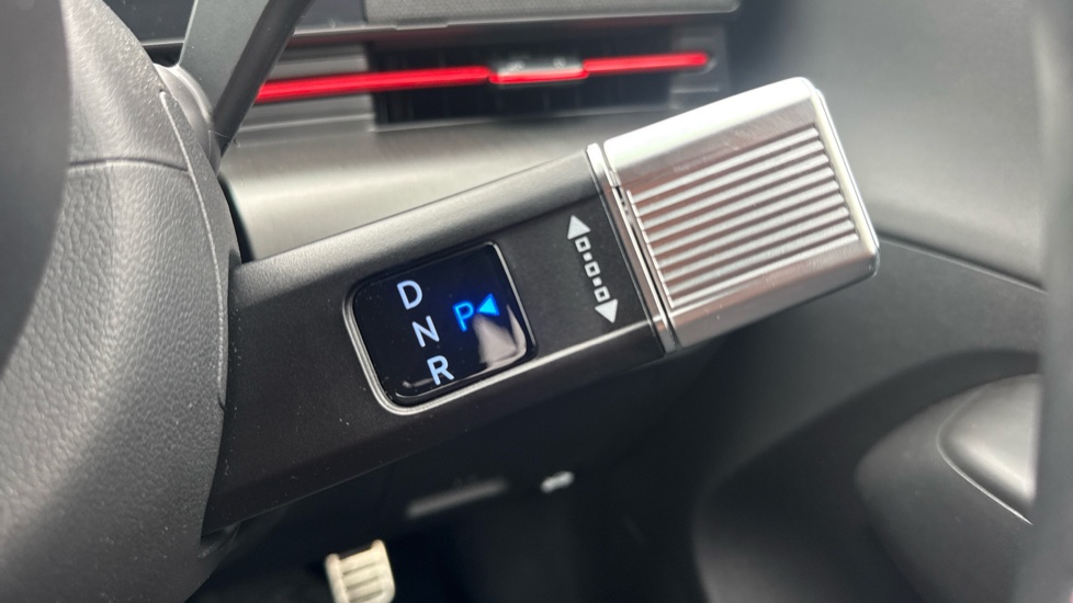 Hyundai KONA 1.6 GDi Hybrid N Line S 5dr DCT Hybrid Hatchback - Image 39