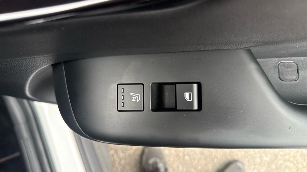Hyundai KONA 1.6 GDi Hybrid N Line S 5dr DCT Hybrid Hatchback - Image 43