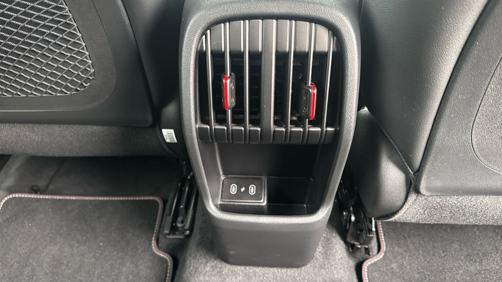 Hyundai KONA 1.6 GDi Hybrid N Line S 5dr DCT Hybrid Hatchback - Image 44
