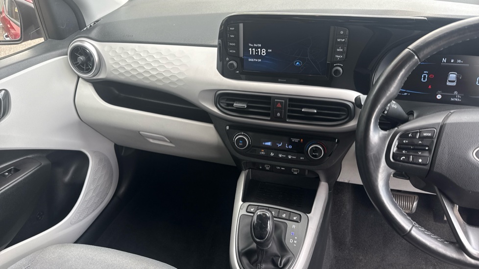 Hyundai i10 1.0 [63] Premium 5dr Auto [Nav] Petrol Hatchback - Image 14