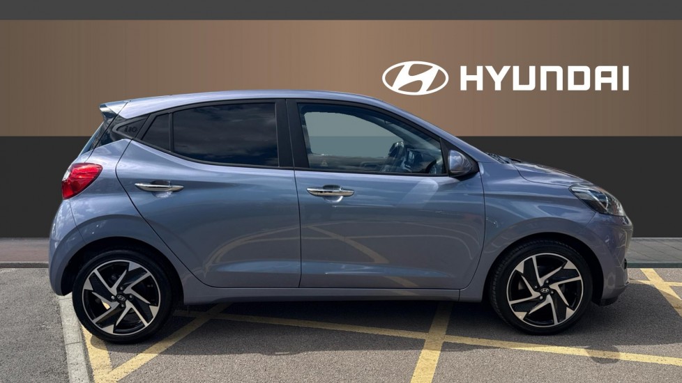 Hyundai i10 1.0 [63] Premium 5dr Auto [Nav] Petrol Hatchback - Image 5