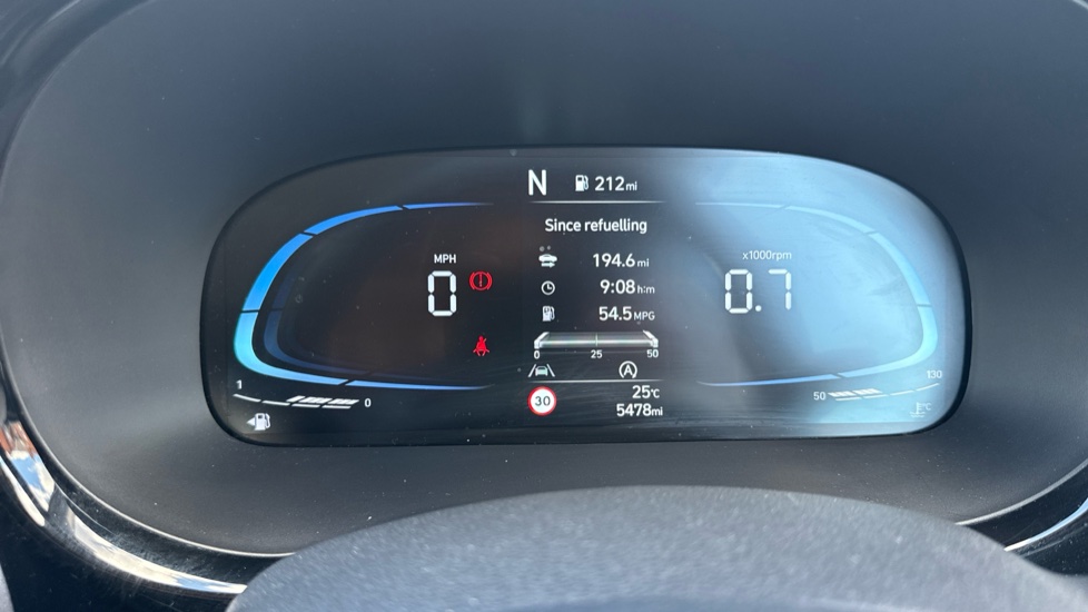 Hyundai i10 1.0 [63] Premium 5dr Auto [Nav] Petrol Hatchback - Image 18