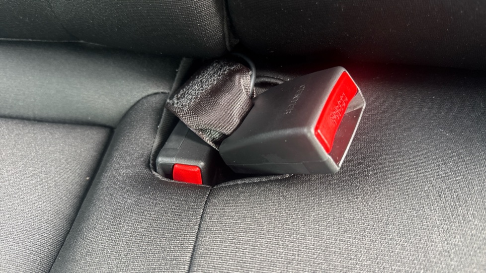 Hyundai KONA 1.6 Hybrid 138 N Line 5dr DCT Hybrid Hatchback - Image 17