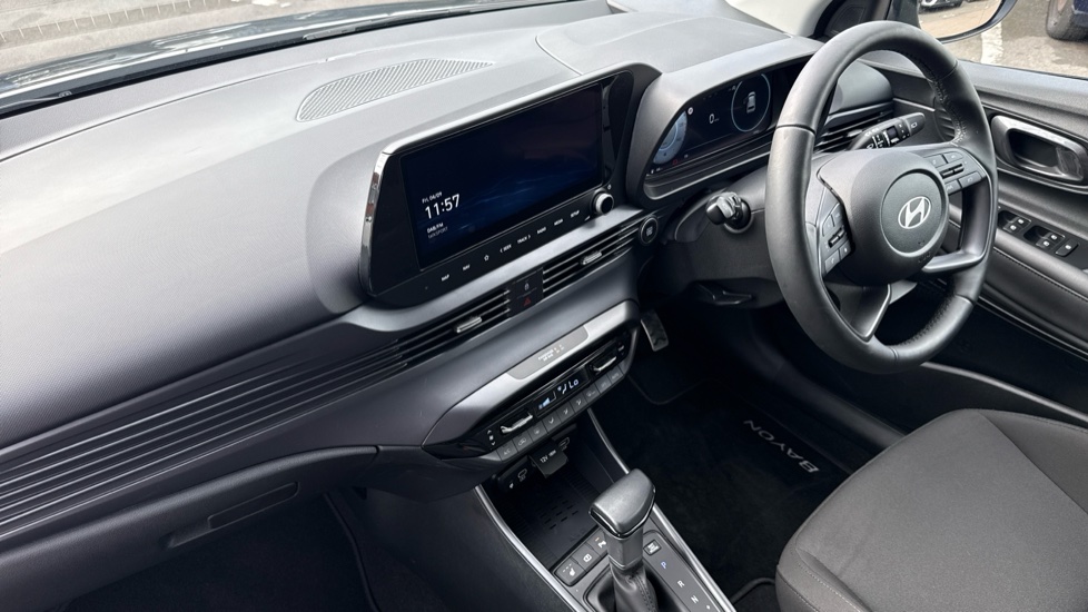 Hyundai BAYON 1.0 TGDi [90] Tech Line 5dr DCT Petrol Hatchback - Image 9