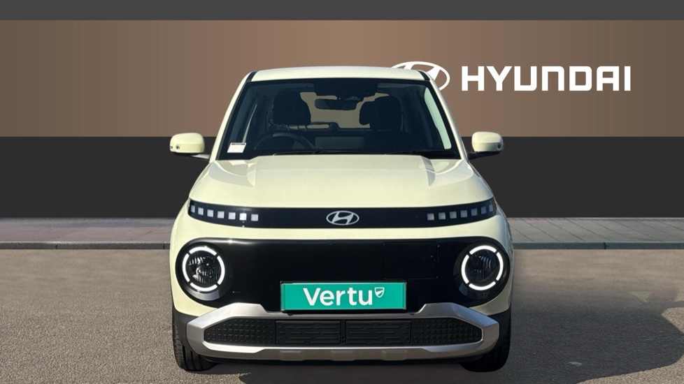 Hyundai INSTER 85kW 01 49kWh 5dr Auto Electric Hatchback - Image 3