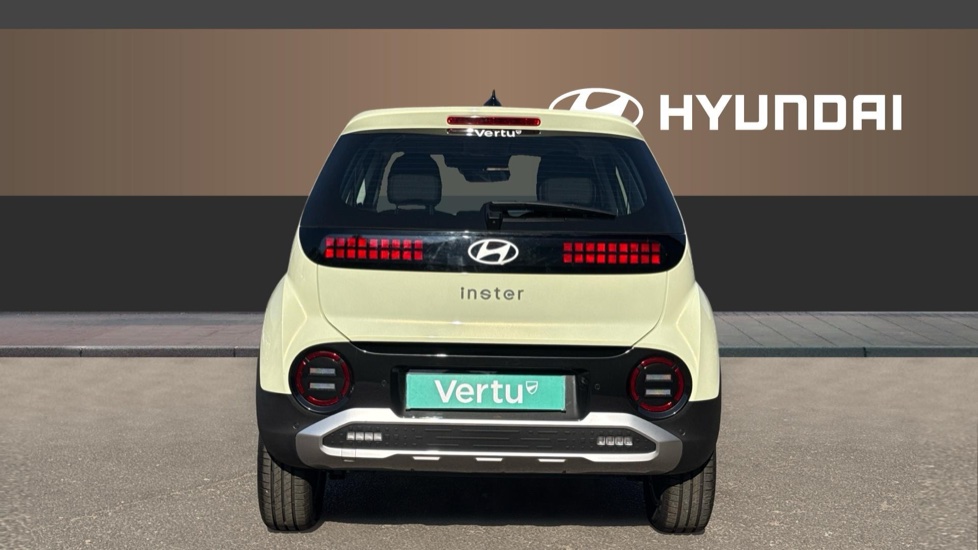 Hyundai INSTER 85kW 01 49kWh 5dr Auto Electric Hatchback - Image 6