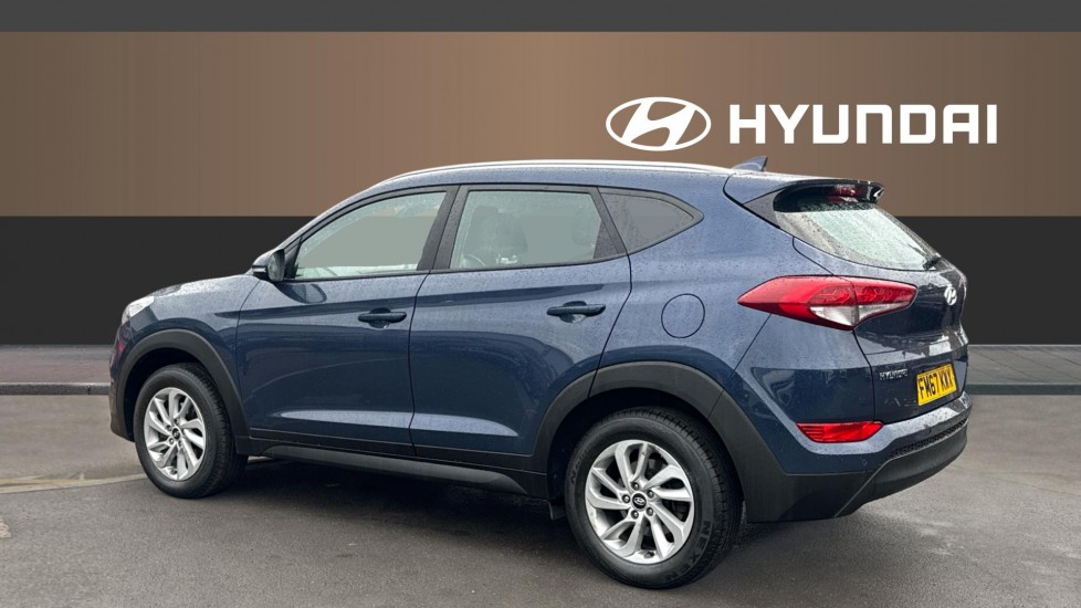 Hyundai TUCSON 1.6 GDi Blue Drive SE Nav 5dr 2WD Petrol Estate - Image 2